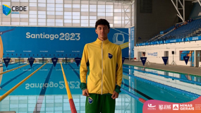 Primeira medalha mineira nos Jogos Sul-Americanos/2023. Airton Pacífico é prata nos 100 metros borboleta.